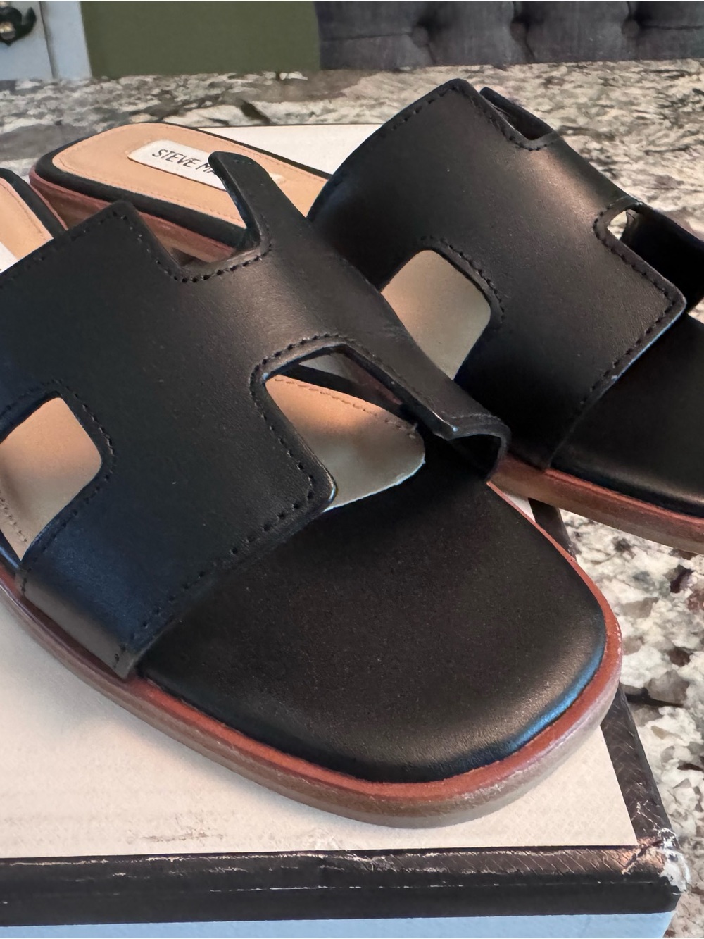 Steve Madden Hadyn Sandal - Picture 4 of 6